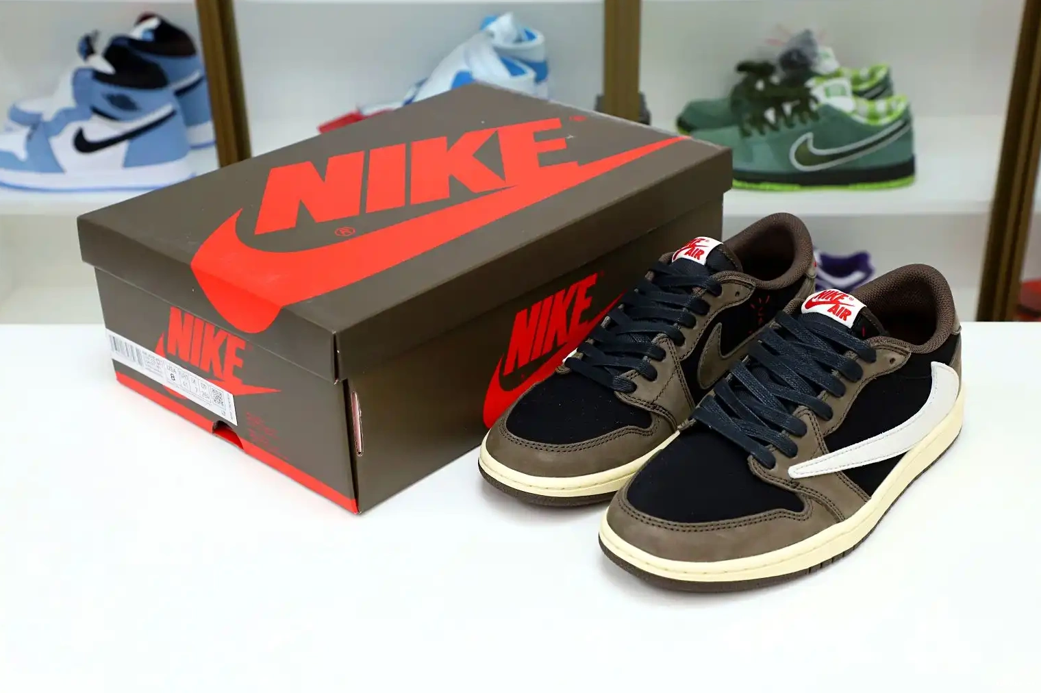 1Low Jordan TS Scott x Jordan SP Kimikick Air OG Travis 0325